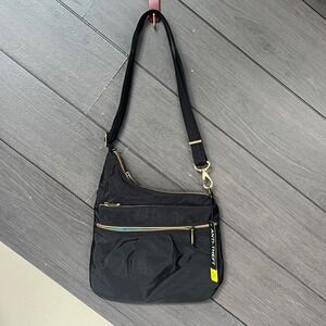 Travelon‎ Anti-Theft Classic Crossbody Purse/Bag NWT Retail $129